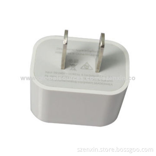 USB Travel/Home Charger for iPhone 6/6P, with 100 to 240V AC, 50/60Hz Input VoltageNew